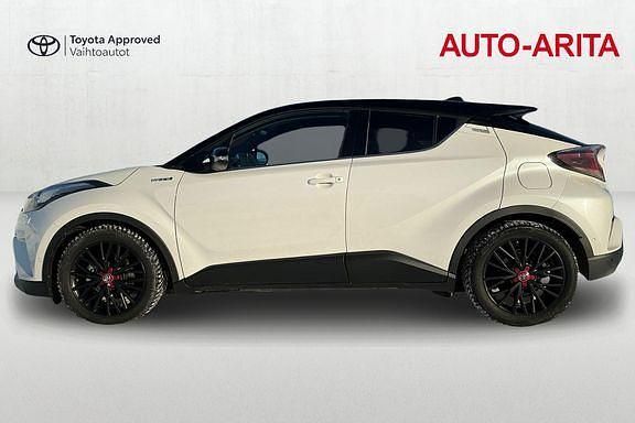 Käytetty Toyota C-HR Style 121 HP (88 kW) 2017 Valkoinen Katumaasturi