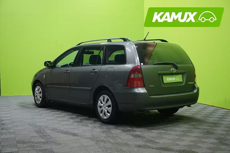 Käytetty Toyota Corolla Style 184 HP (135 kW) 2003 Musta Farmari