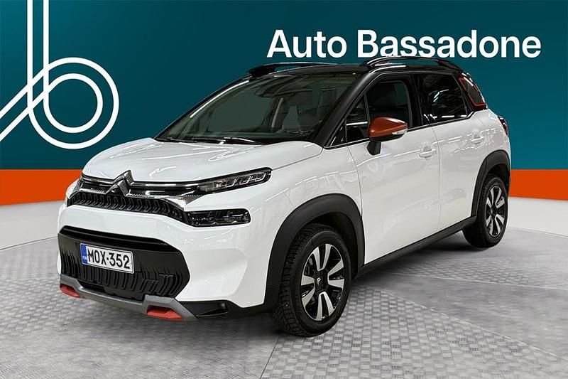 Käytetty 2023 Citroën C3 Aircross PureTech Katumaasturi | 16 880 € (Perustarjous) - Kuva 1/4