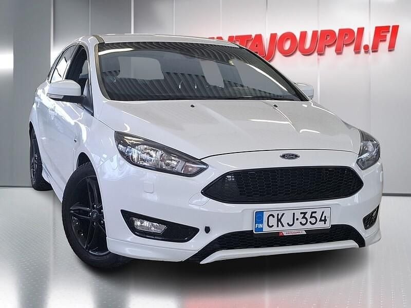 Käytetty Ford Focus ST-Line 125 HP (91 kW) 2017 Viistoperä