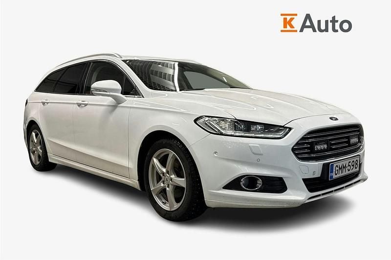 Käytetty Ford Mondeo Titanium 150 HP (110 kW) 2017 Valkoinen Farmari