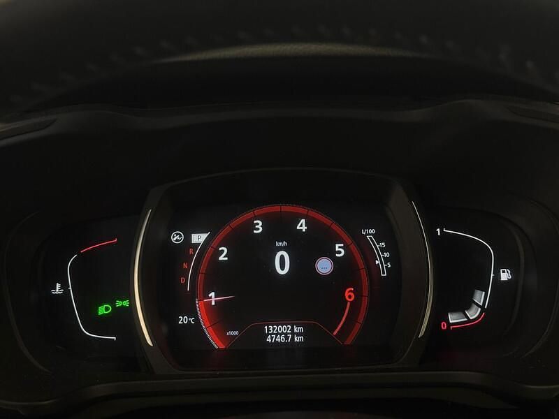 Käytetty Renault Kadjar Zen 131 HP (96 kW) 2017 Ruskea Katumaasturi