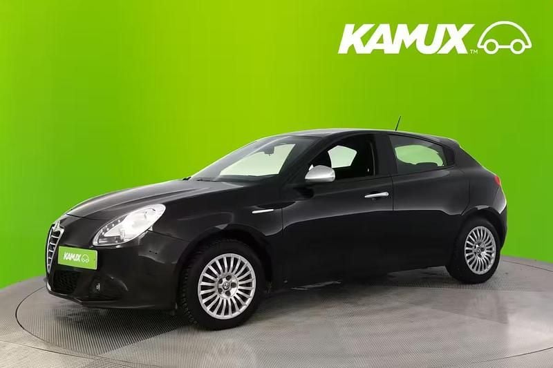 Käytetty Alfa Romeo Giulietta Edizione Speciale 2013 Viistoperä