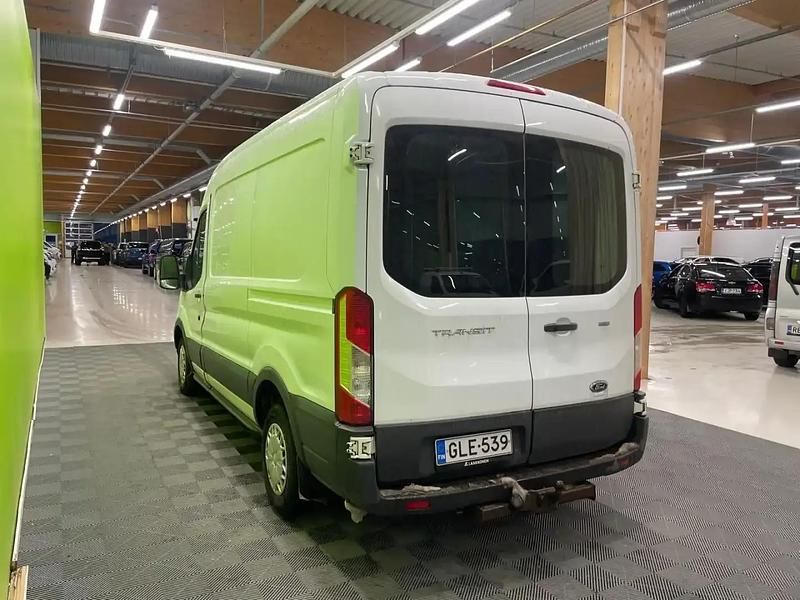Käytetty Ford Transit Trend 125 HP (91 kW) 2015 Valkoinen Van