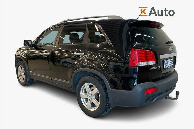 Käytetty Kia Sorento EX 197 HP (144 kW) 2010 Musta Katumaasturi