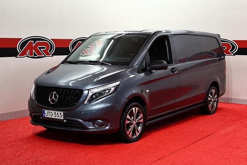 Harmaa Käytetty 2019 Mercedes Vito Van | 29 400 € (Perustarjous) - Kuva 1/4