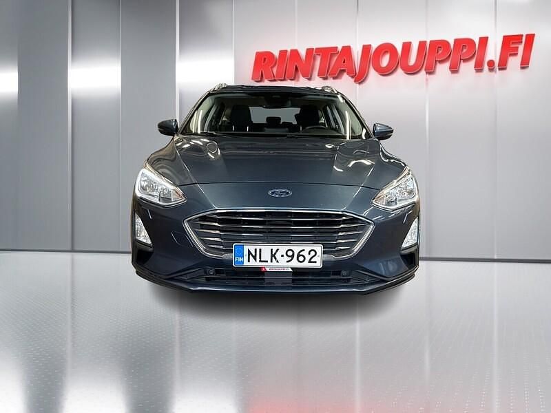 Käytetty Ford Focus Titanium 125 HP (91 kW) 2019 Farmari