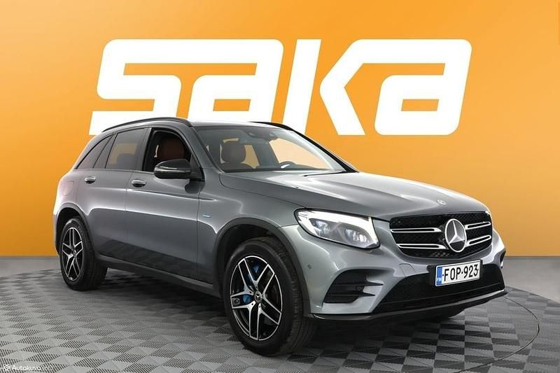 Käytetty Mercedes GLC350 Business 211 HP (155 kW) 2017 Katumaasturi