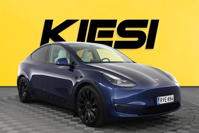 Käytetty 2023 Tesla Model Y Performance Katumaasturi | 43 990 € (Hieman kallis) - Kuva 1/3