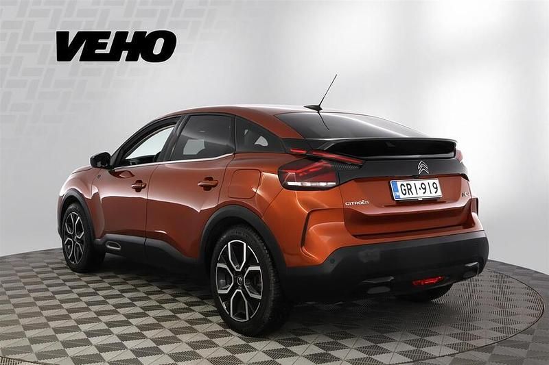 Käytetty Citroën e-C4 Shine 114 kW (156 HP) 2021 Oranssi Viistoperä