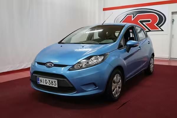 Käytetty Ford Fiesta Titanium 84 HP (61 kW) 2010 Valkoinen Viistoperä