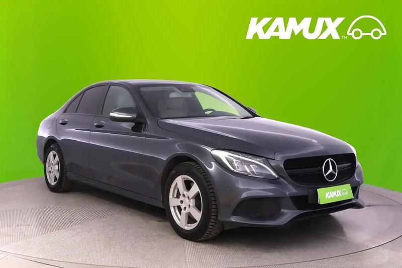 Hopea / harmaa Käytetty 2014 Mercedes C220 Sedan | 15 900 € (Perustarjous) - Kuva 1/4