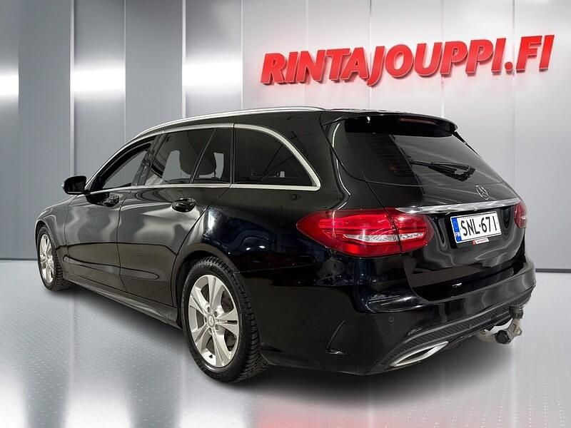 Käytetty Mercedes C180 Premium 116 HP (85 kW) 2015 Farmari