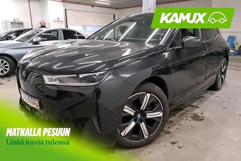Käytetty BMW iX Sport Line 239 kW (326 HP) 2022 Musta Katumaasturi