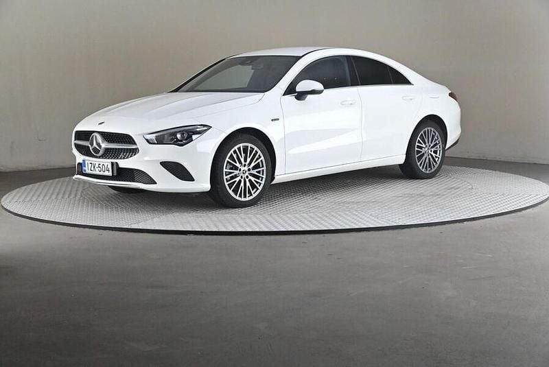 Käytetty 2021 Mercedes E250 Business Sedan | 24 900 € (Hyvä tarjous) - Kuva 1/4