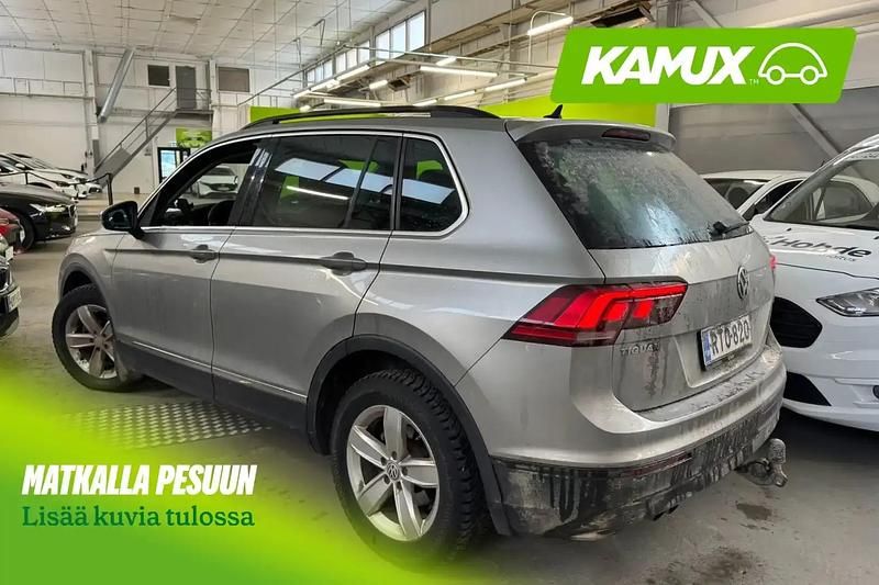 Käytetty VW Tiguan Comfortline 150 HP (110 kW) 2018 Hopea / harmaa Katumaasturi