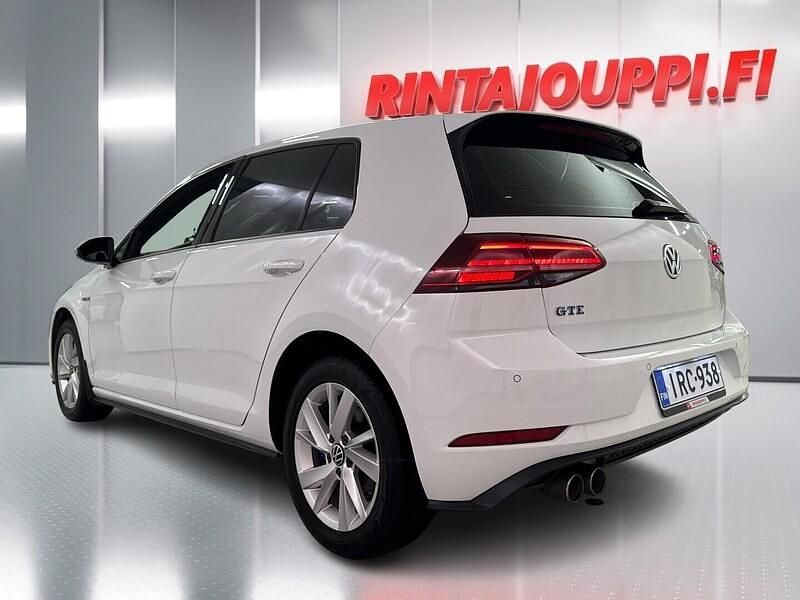Käytetty VW Golf VII GTE 150 HP (110 kW) 2020 Viistoperä