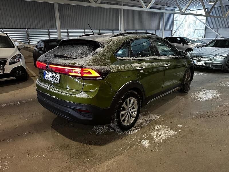 Käytetty VW Taigo Business 110 HP (80 kW) 2022 Katumaasturi