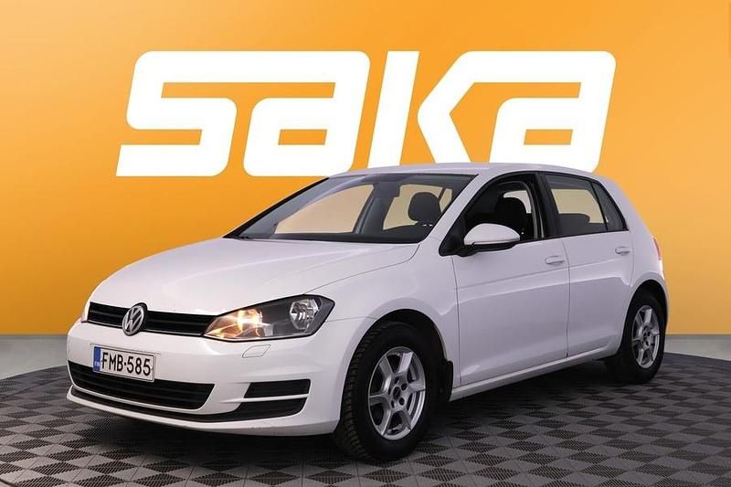 Käytetty VW Golf VII Comfortline 110 HP (80 kW) 2016 Viistoperä