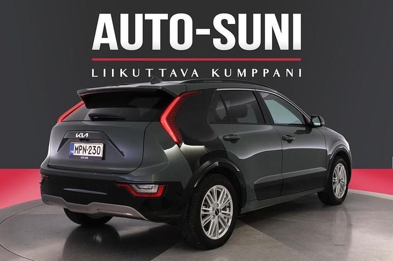 Käytetty Kia e-Niro 150 kW (204 HP) 2023 Vihreä Katumaasturi