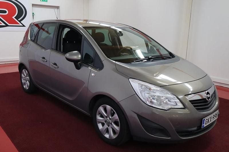 Käytetty Opel Meriva Enjoy 120 HP (88 kW) 2013 Tila-auto