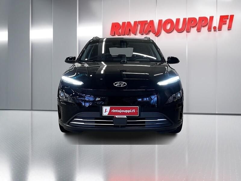Käytetty Hyundai Kona Comfort 100 kW (136 HP) 2021 Katumaasturi