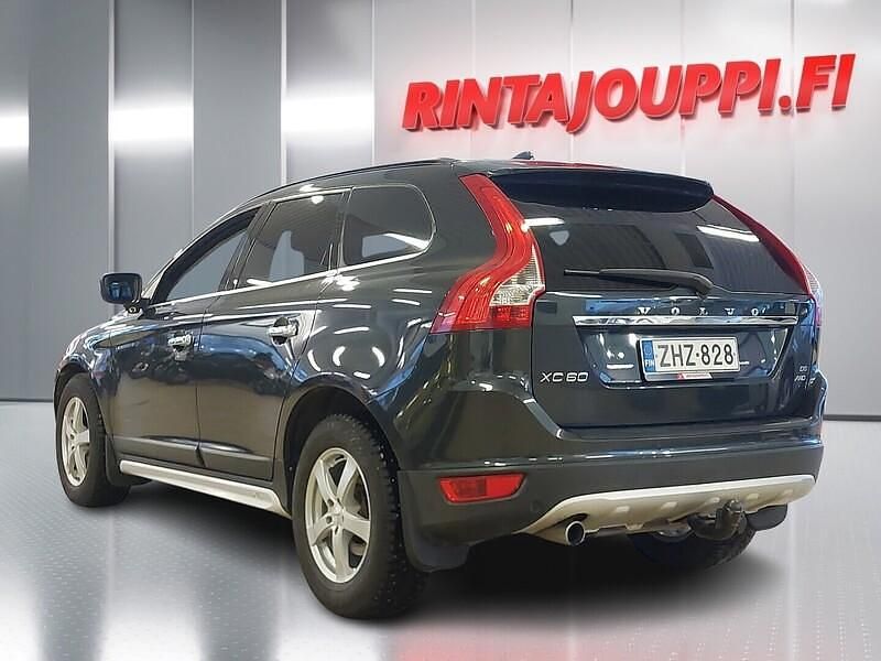 Käytetty Volvo XC60 Business Edition 185 HP (136 kW) 2009 Katumaasturi