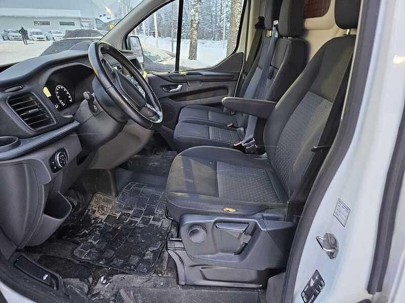 Käytetty Ford Transit Custom Limited 131 HP (96 kW) 2021 Valkoinen Van