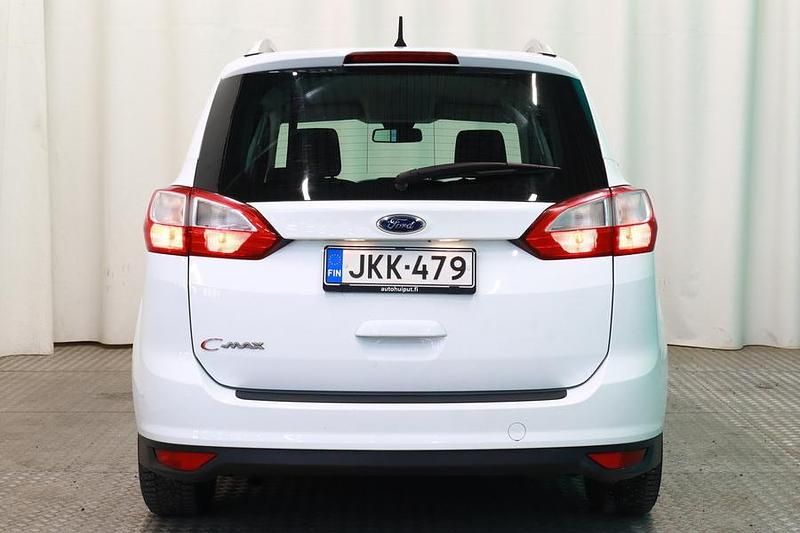 Käytetty Ford Grand C-Max Trend 120 HP (88 kW) 2017 Tila-auto