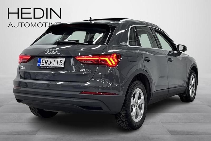 Käytetty Audi Q3 Business 190 HP (139 kW) 2019 Harmaa Katumaasturi