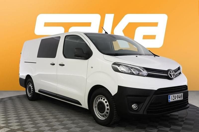 Käytetty Toyota Proace 122 HP (89 kW) 2020 Tila-auto