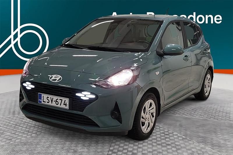 Käytetty Hyundai i10 Comfort 63 HP (46 kW) 2024 Viistoperä