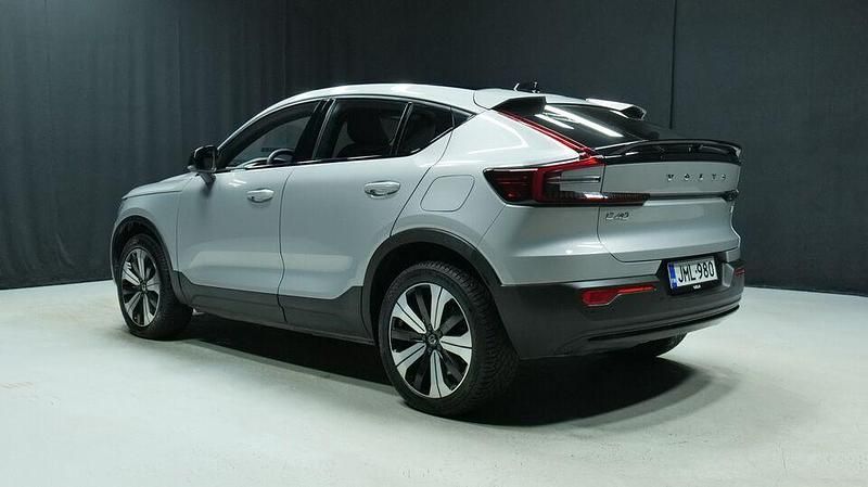 Käytetty Volvo C40 Plus 169 kW (231 HP) 2023 Katumaasturi