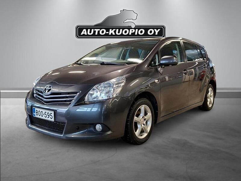 Käytetty Toyota Verso Edition 147 HP (108 kW) 2011 Harmaa Tila-auto