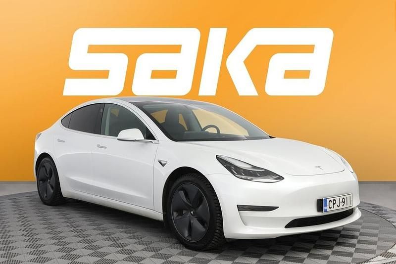 Käytetty 2020 Tesla Model 3 Sedan | 22 800 € (Perustarjous) - Kuva 1/3
