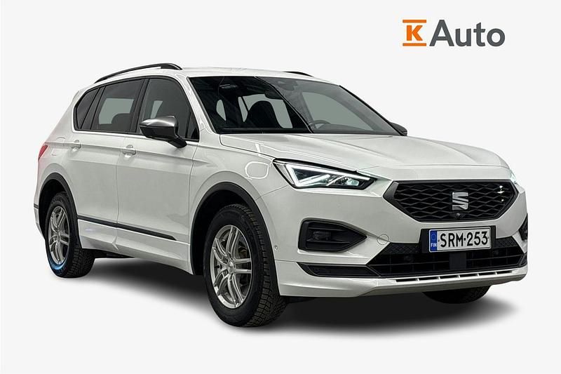 Käytetty Seat Tarraco FR 245 HP (180 kW) 2021 Valkoinen Katumaasturi