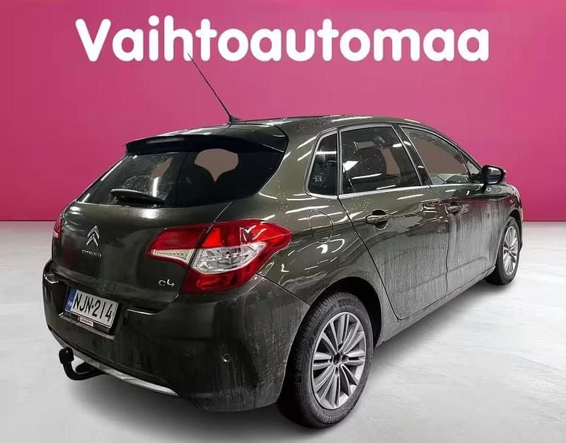 Käytetty Citroën C4 PureTech 131 HP (96 kW) 2015 Viistoperä