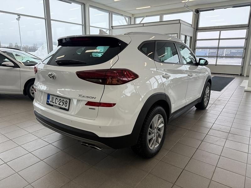 Käytetty Hyundai Tucson Comfort 177 HP (130 kW) 2019 Valkoinen Katumaasturi