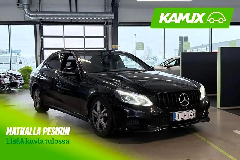 Käytetty Mercedes E220 Business 170 HP (125 kW) 2014 Musta Sedan