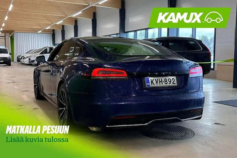 Käytetty Tesla Model S 492 kW (670 HP) 2023 Sininen Viistoperä