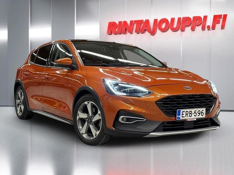 Punainen Käytetty 2019 Ford Focus Active Viistoperä | 19 800 € (Hieman kallis) - Kuva 1/3