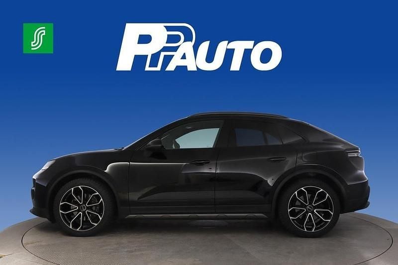 Käytetty Porsche Macan 330 kW (449 HP) 2024 Musta Katumaasturi