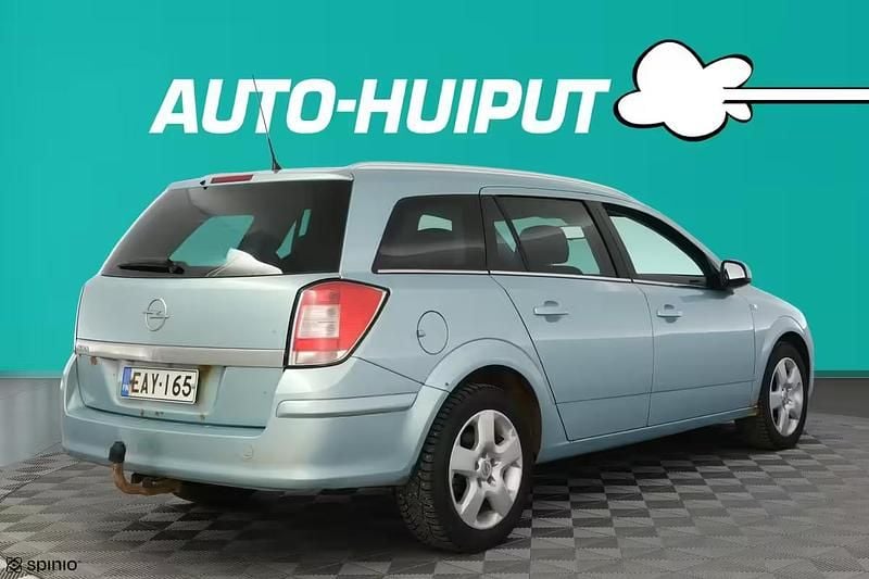 Käytetty Opel Astra Ultimate 116 HP (85 kW) 2009 Farmari