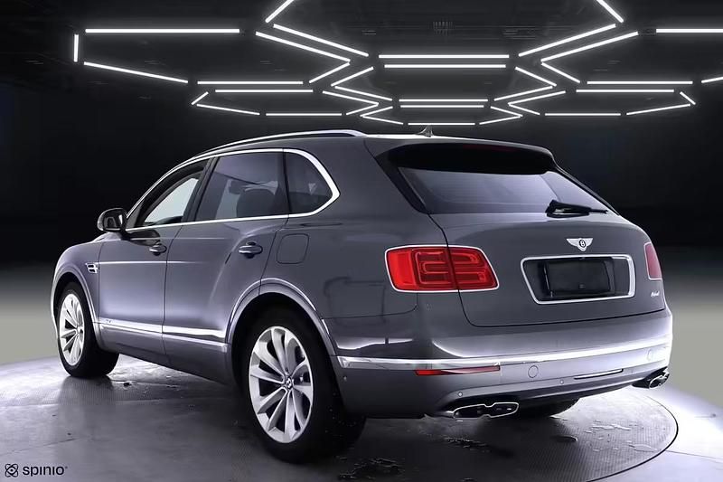 Käytetty Bentley Bentayga 340 HP (250 kW) 2020 Katumaasturi