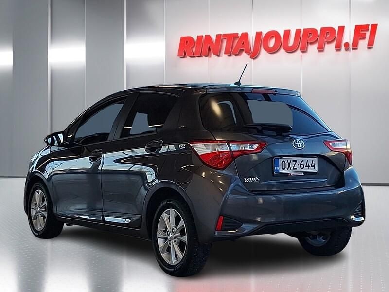 Käytetty Toyota Yaris Multidrive S 112 HP (82 kW) 2020 Harmaa Viistoperä
