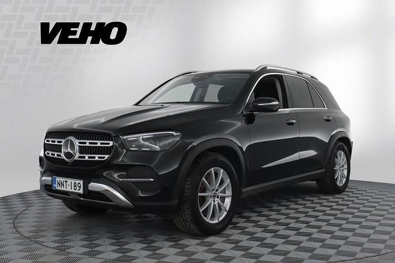 Käytetty Mercedes GLE350 Premium Plus 197 HP (144 kW) 2024 Musta Katumaasturi