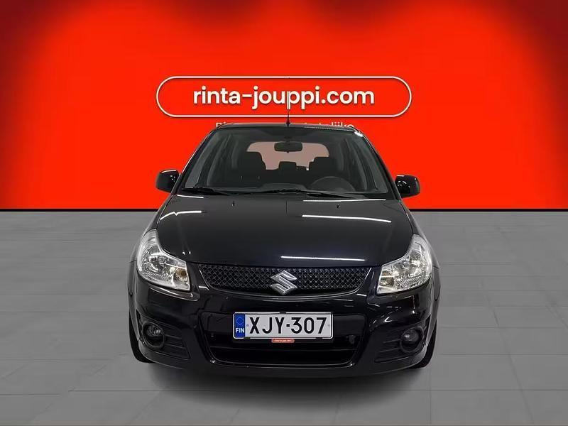 Käytetty Suzuki SX4 112 HP (82 kW) 2011 Musta Viistoperä