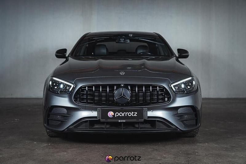 Käytetty Mercedes E300 AMG 194 HP (142 kW) 2021 Sedan