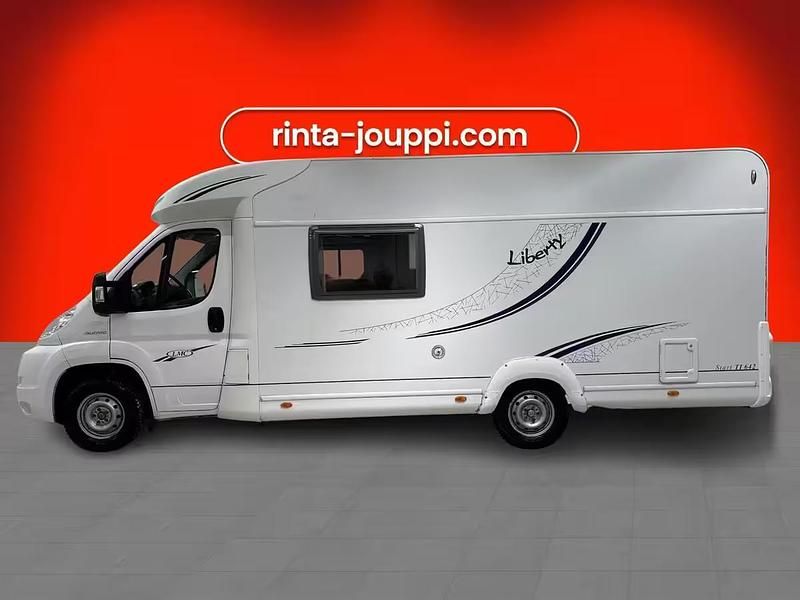 Käytetty Fiat 130 2007