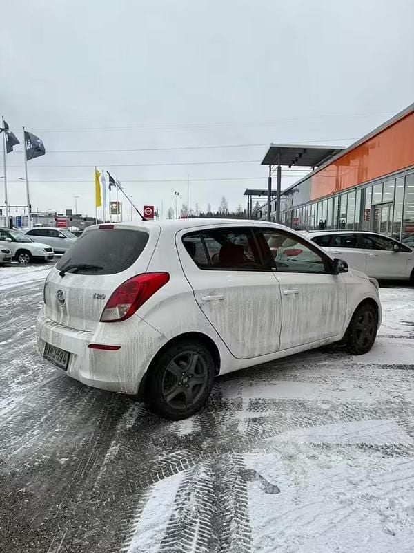 Käytetty Hyundai i20 GO! 2015